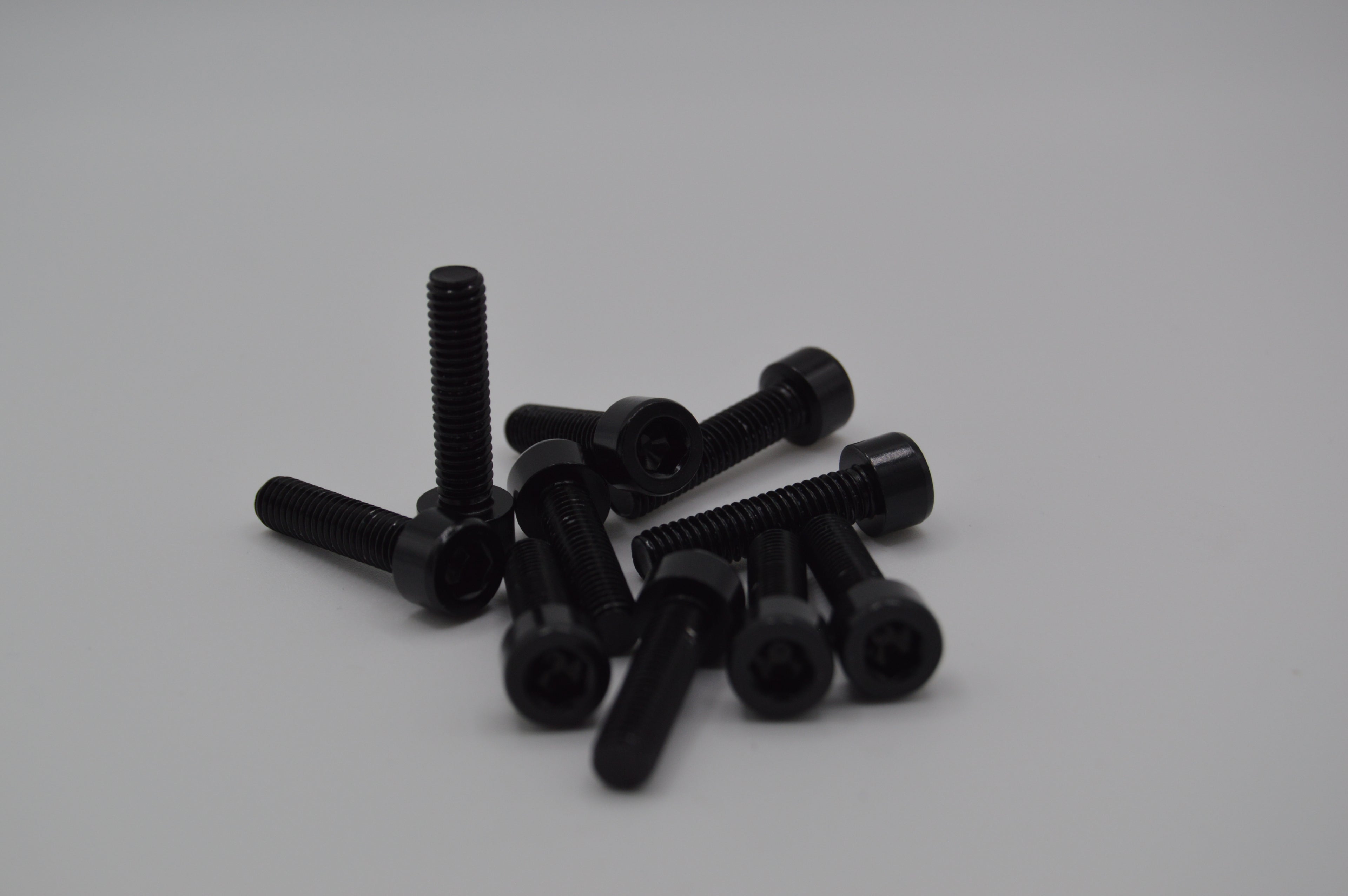 M6 x 1.0 x 25mm Anodized Aluminum SHCS Hex Machine Screws