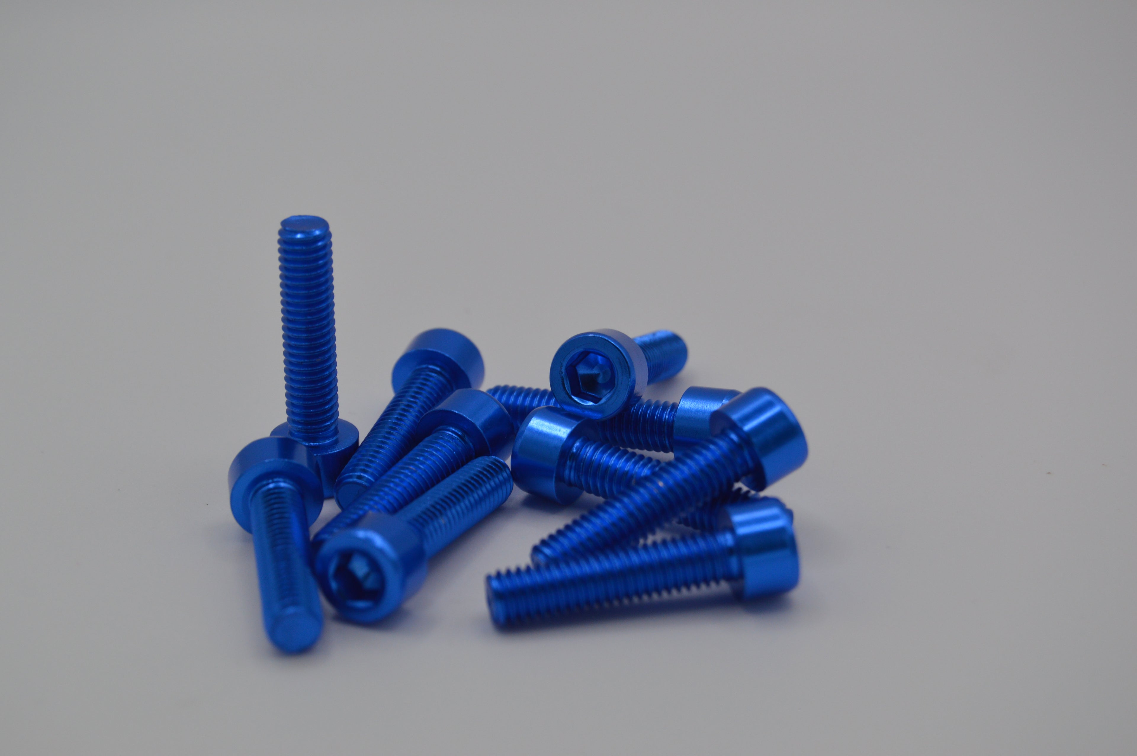 M6 x 1.0 x 25mm Anodized Aluminum SHCS Hex Machine Screws