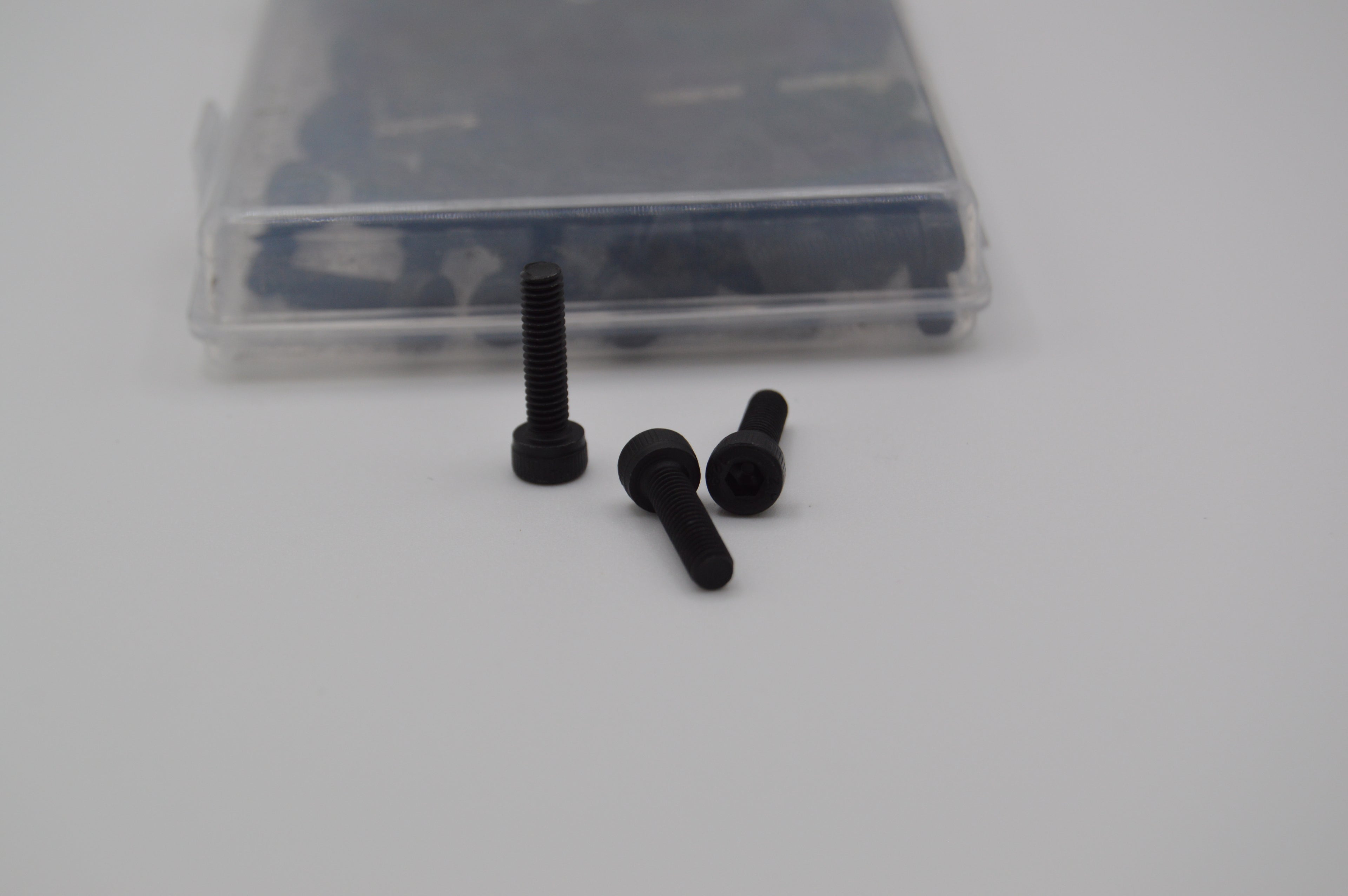 Pack of 120 Black M4 x 16mm Socket Head Cap Screws (SHCS)